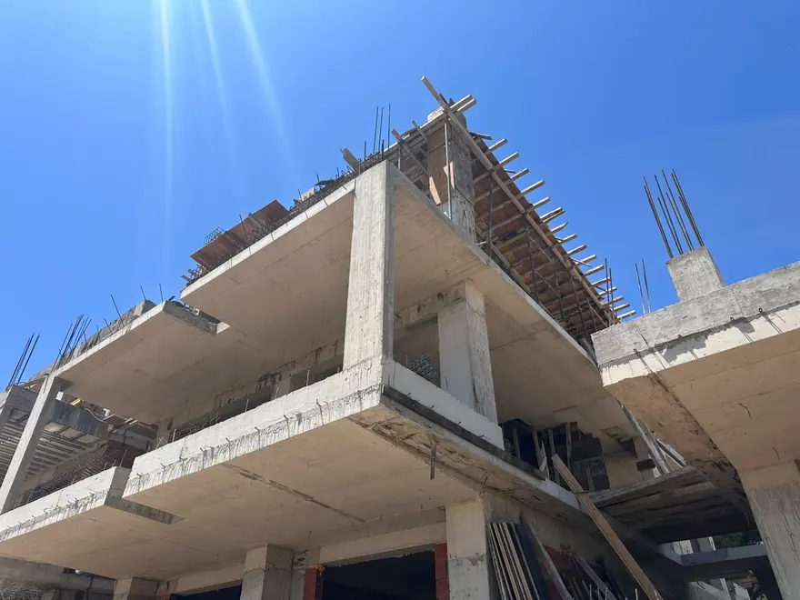 Blue Breeze construction, phase 01
