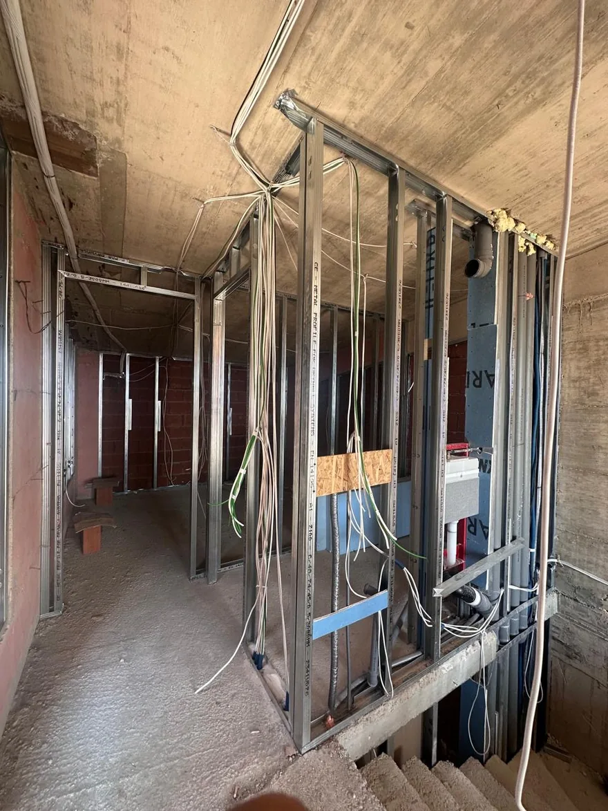 Blue Breeze construction, phase 04